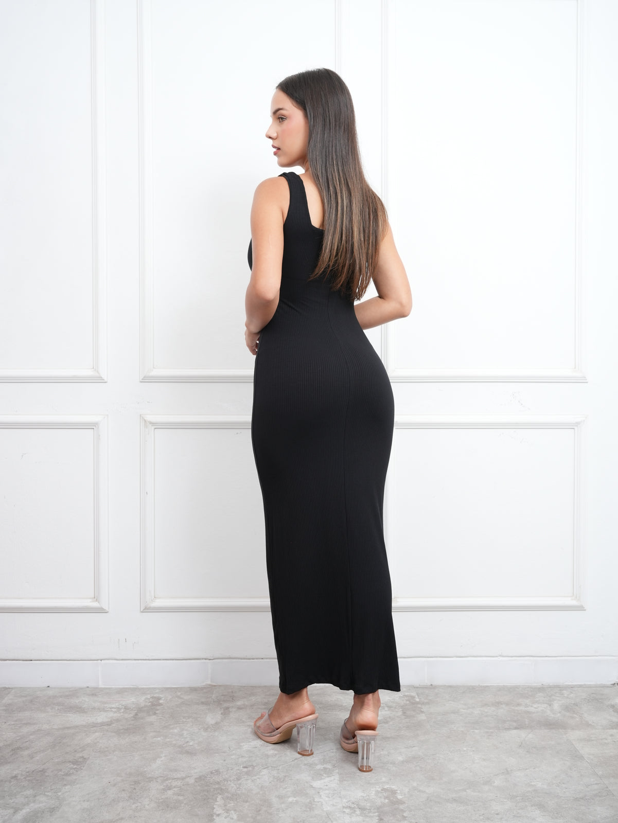 VESTIDO CUADRADO MANGA CERO