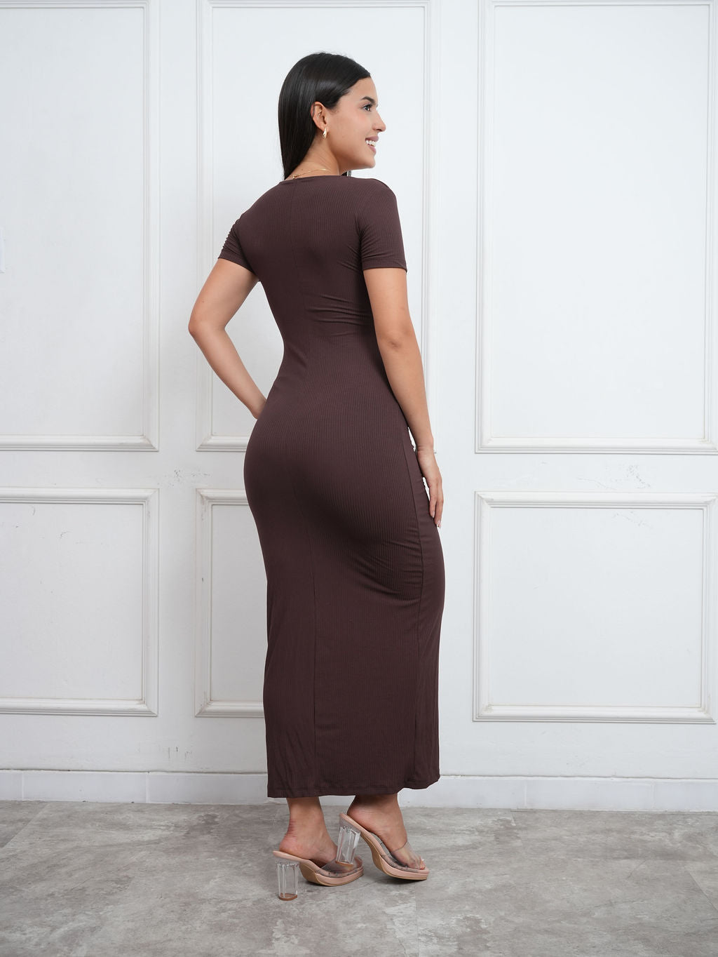 MAXIVESTIDO CUELLO V MANGA CORTA