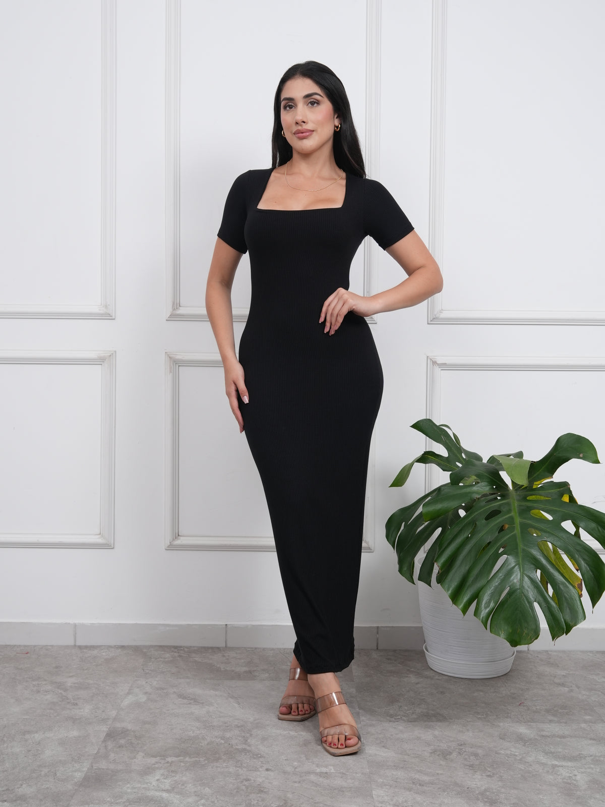 VESTIDO CUADRADO MANGA CORTA